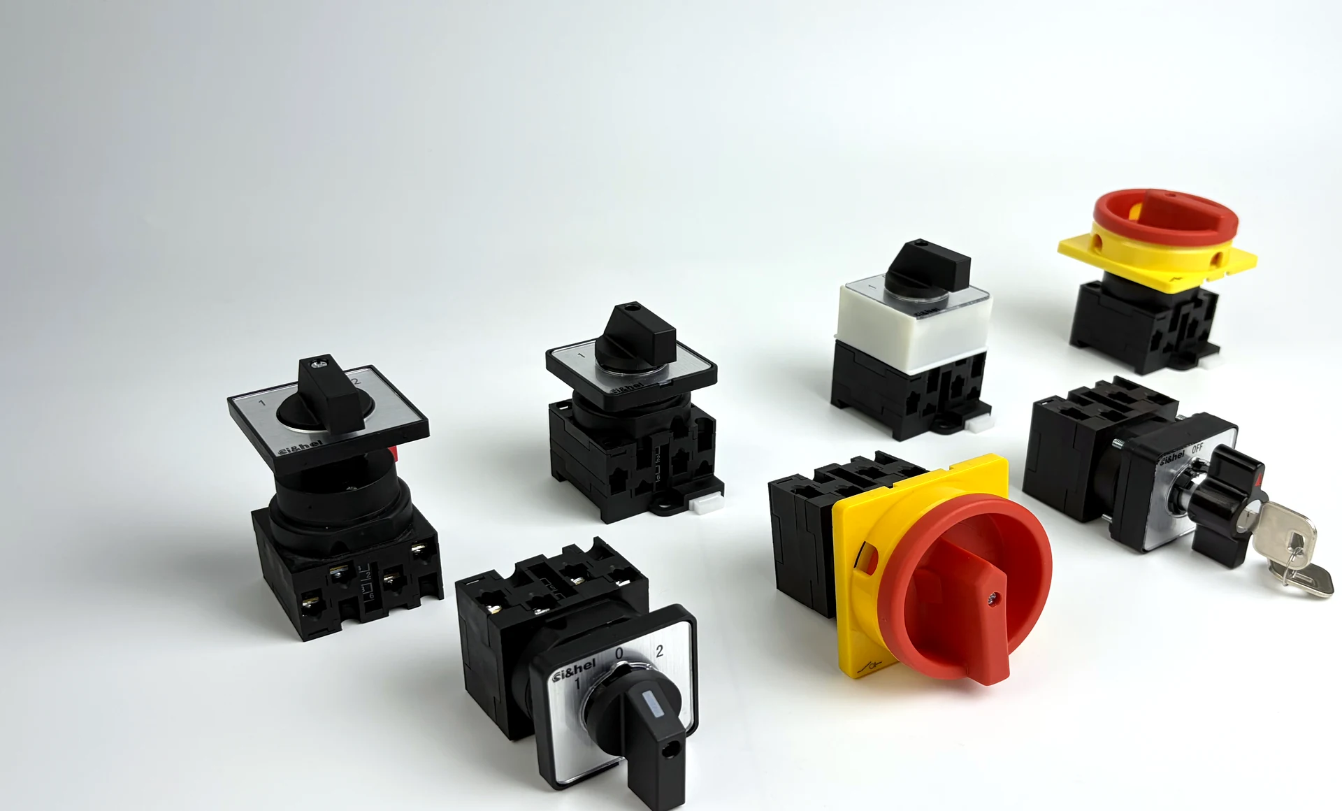 Shieldhz LW42 rotary cam switch collection with preserved product colors for panel, DIN rail, single-hole, and waterproof box formats